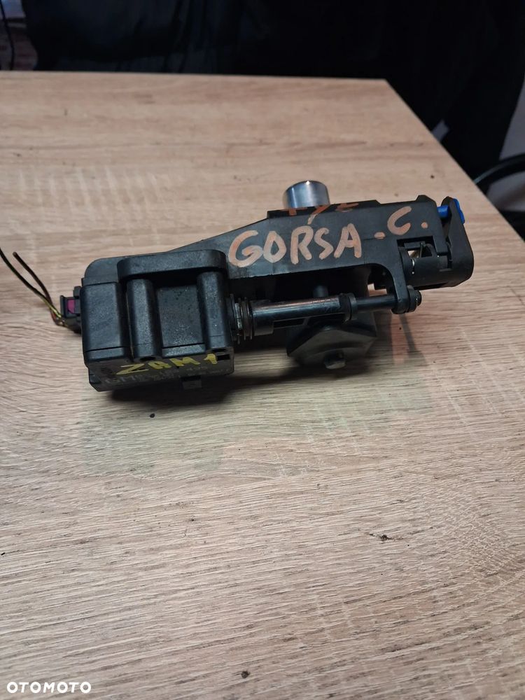 OPEL CORSA C ZAMEK TYLNY - 2