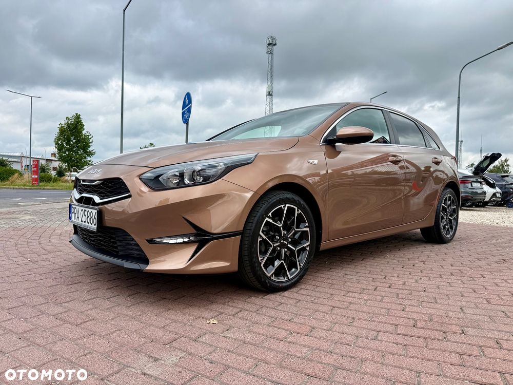 Kia Ceed 1.5 T-GDI Business Line Plus - 33