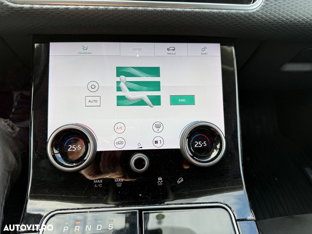 Land Rover Range Rover Velar 2.0 R-Dynamic HSE - 31