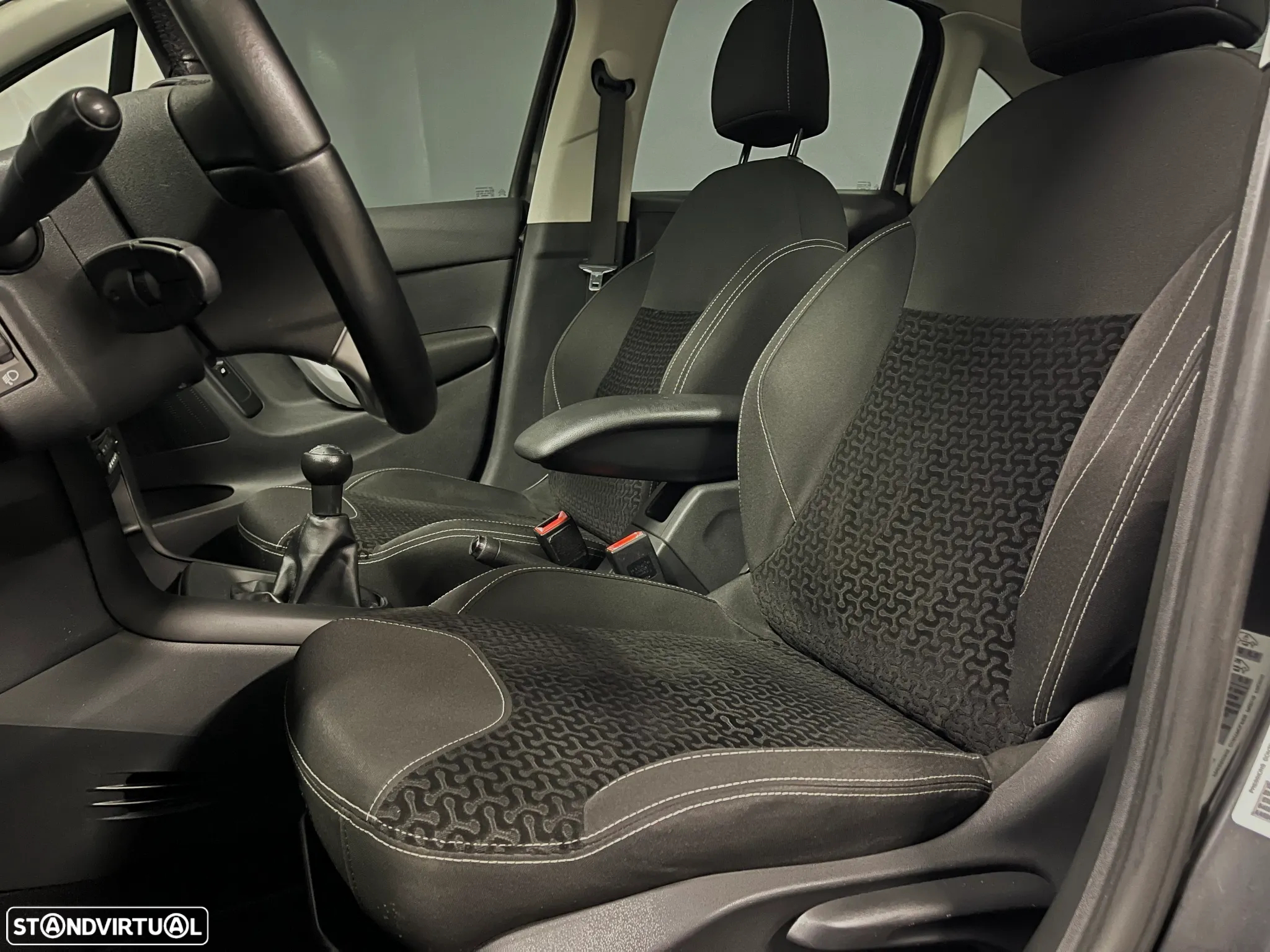 Citroën C3 1.4 HDi Airdream Exclusive - 8