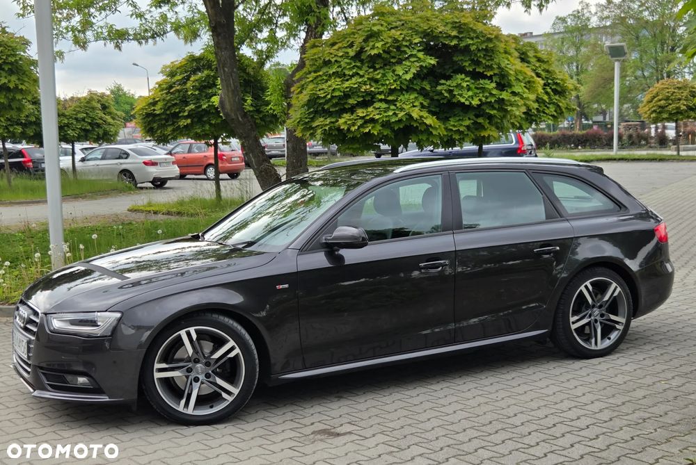 Audi A4 Avant 2.0 TDI DPF S line Sportpaket - 3