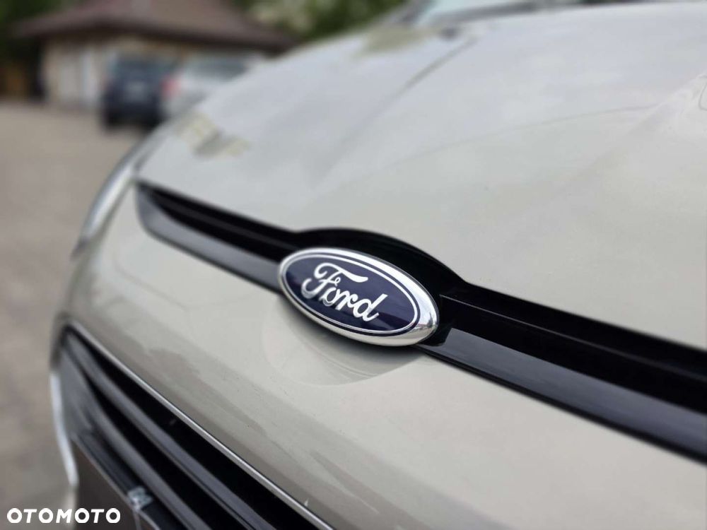 Ford B-MAX - 11