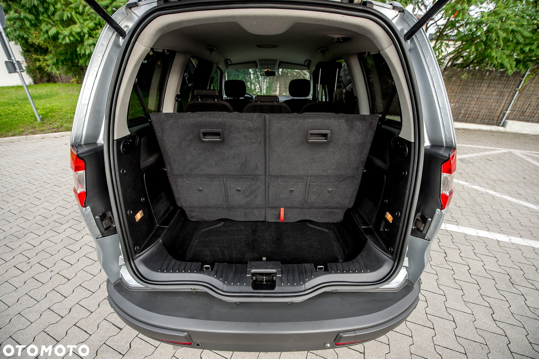 Ford Galaxy 2.0 FF Trend - 34