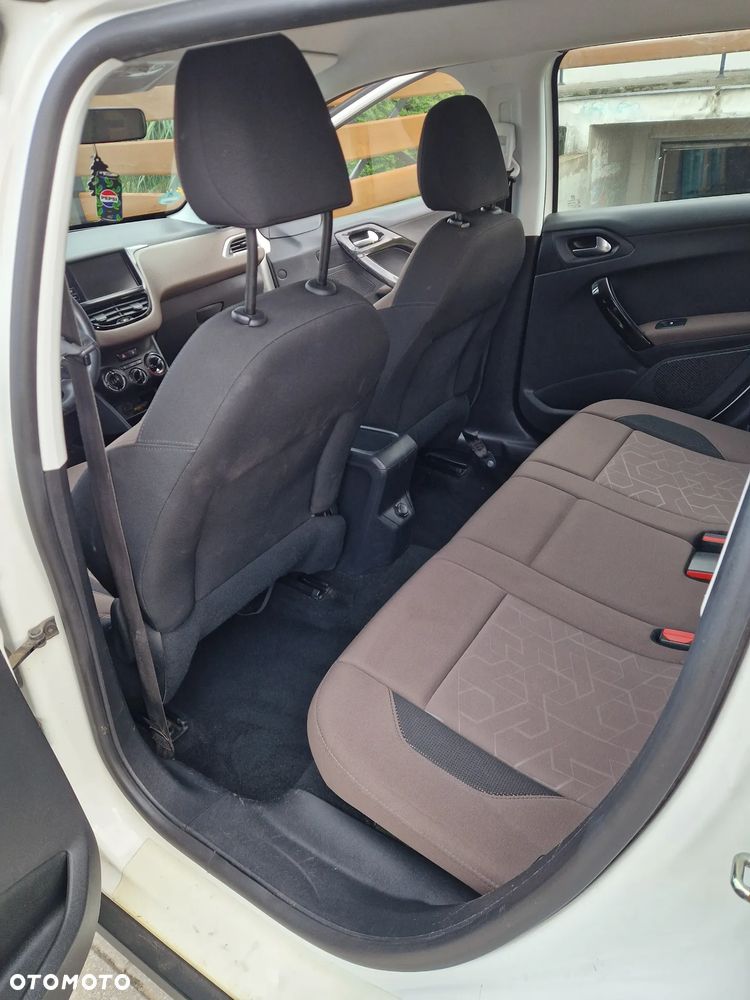 Peugeot 2008 1.6 VTi Active - 9