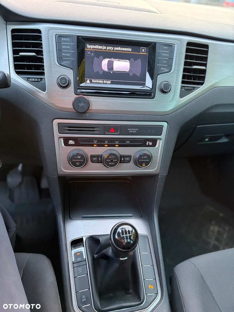 Volkswagen Golf Sportsvan 1.6 TDI BlueMotion Comfortline - 11
