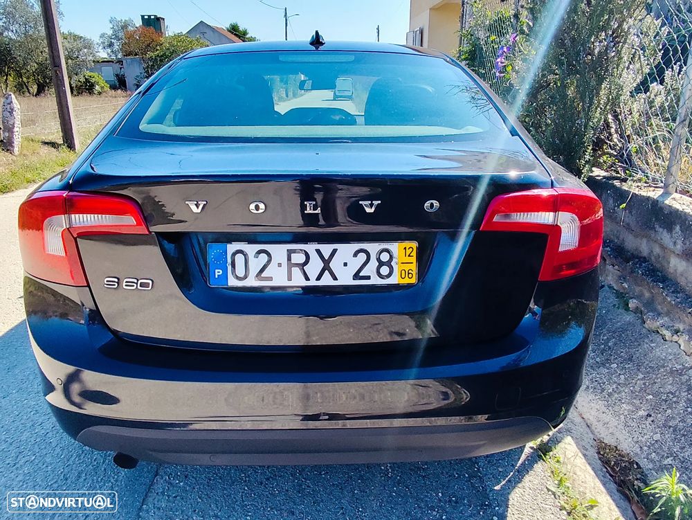 Volvo S60 - 4
