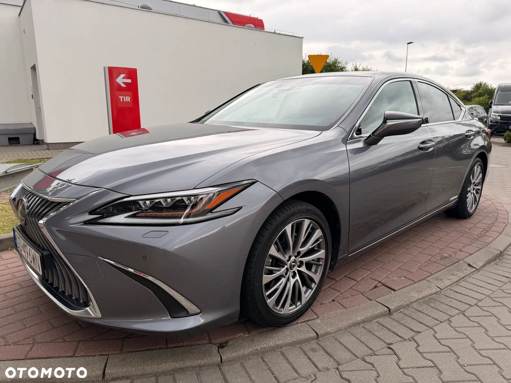 Lexus ES 300h Prestige - 2