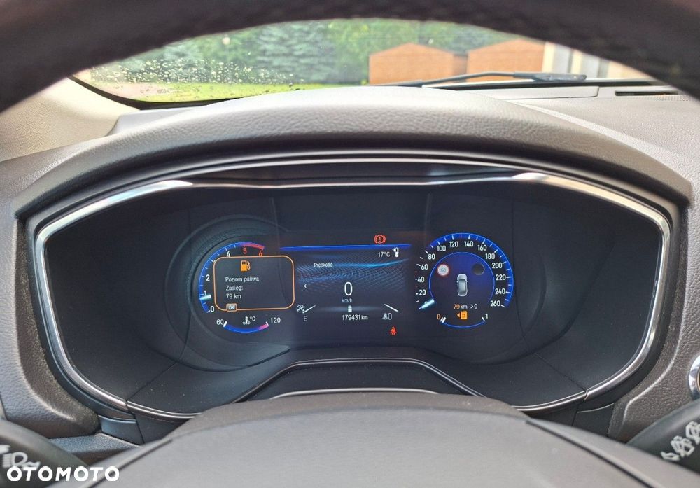 Ford Mondeo - 29