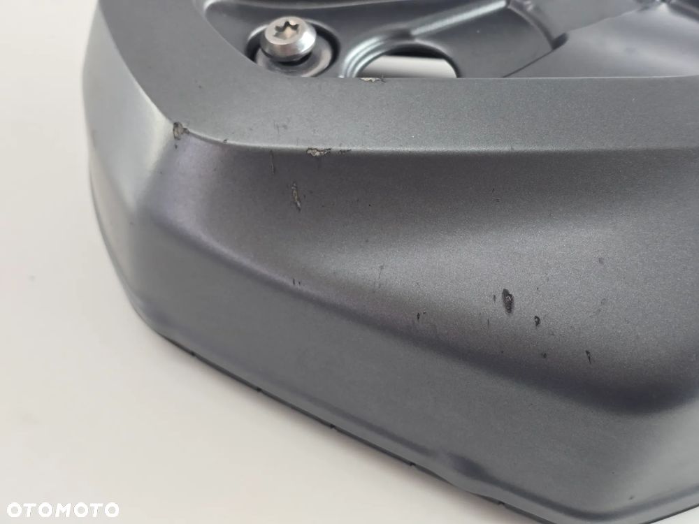 DEKIEL LEWY  POKRYWA USZCZELKA SRUBY BMW R 1250 - 10
