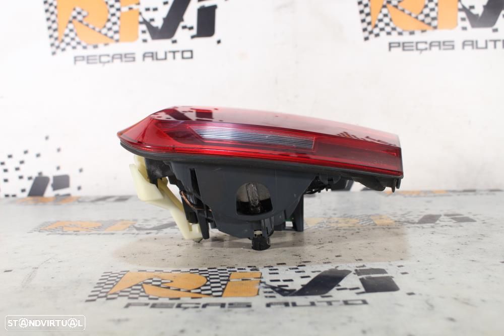 Farolim Direito Bmw 3 (F30, F80)  7369120 / 63217369120 / Passageiro D - 7