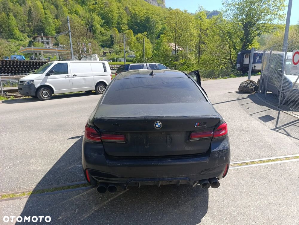 BMW M5 Competition - 3