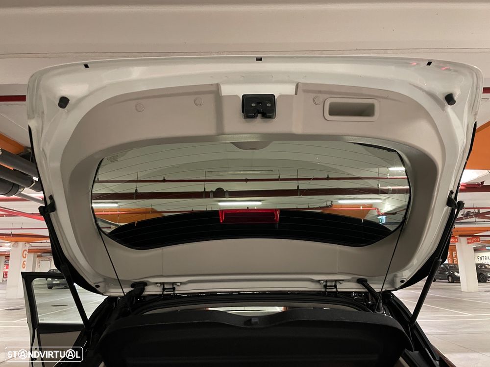 Nissan Leaf Tekna Two Tone+ProPilot Park - 37