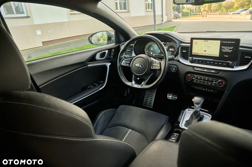 Kia ProCeed 1.4 T-GDI DCT7 OPF GT LINE - 34