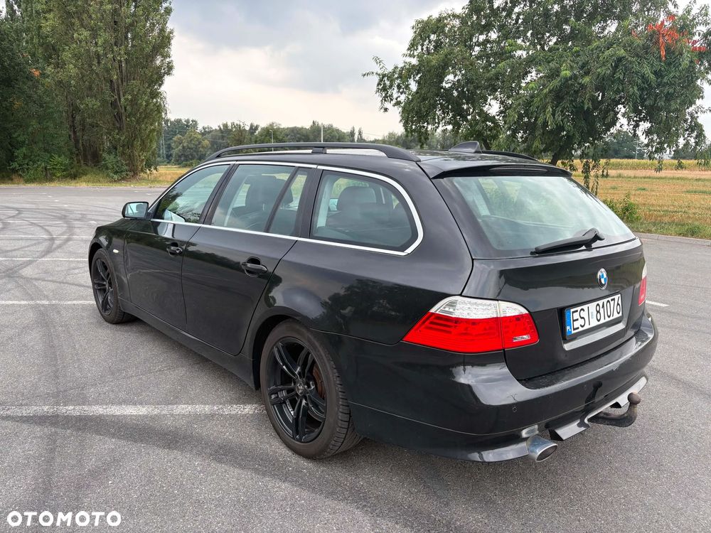 BMW Seria 5 520d Edition Exclusive - 16