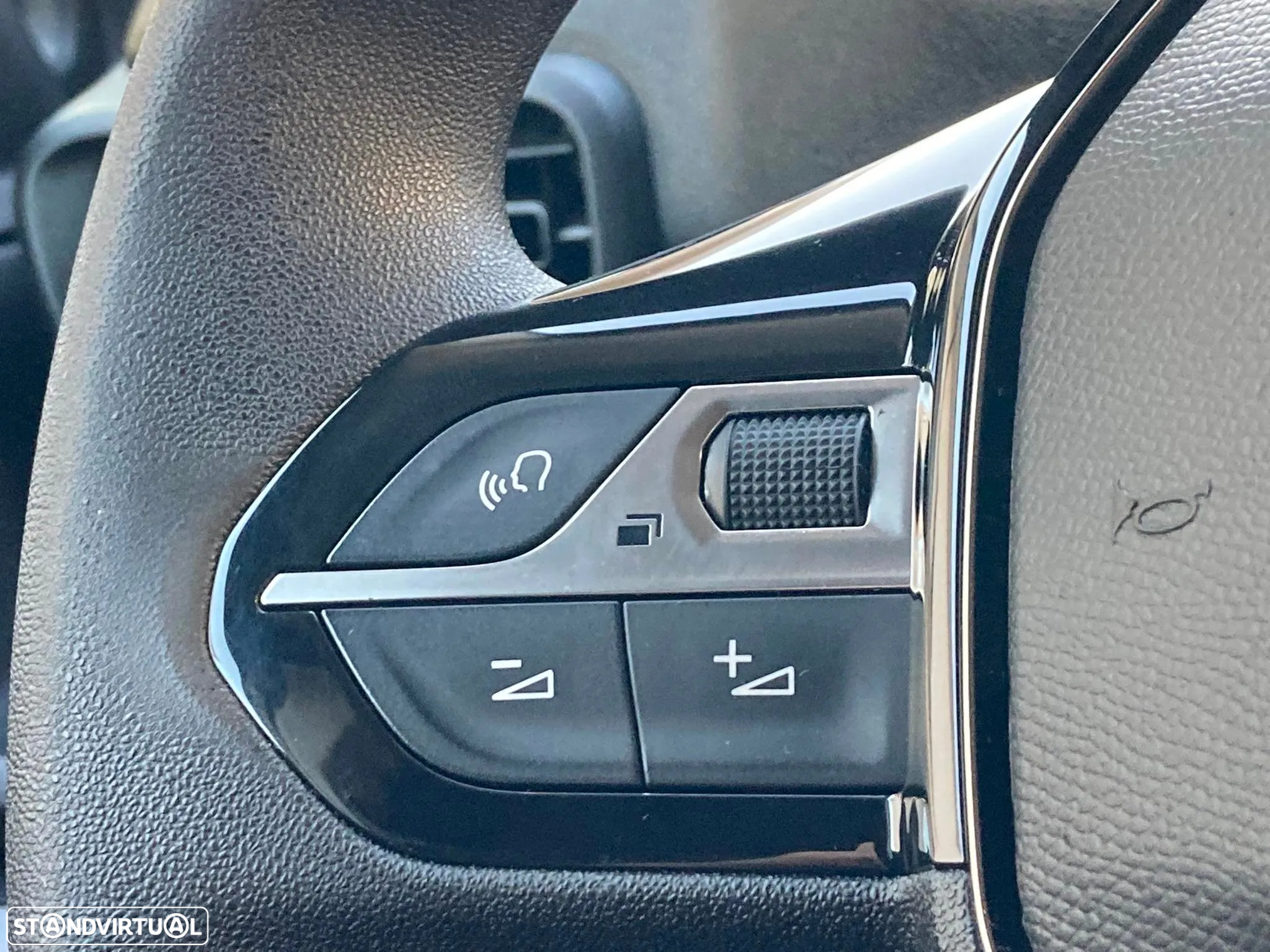 Peugeot Partner Premium Longa 1.5 BlueHDi 100cv - 11