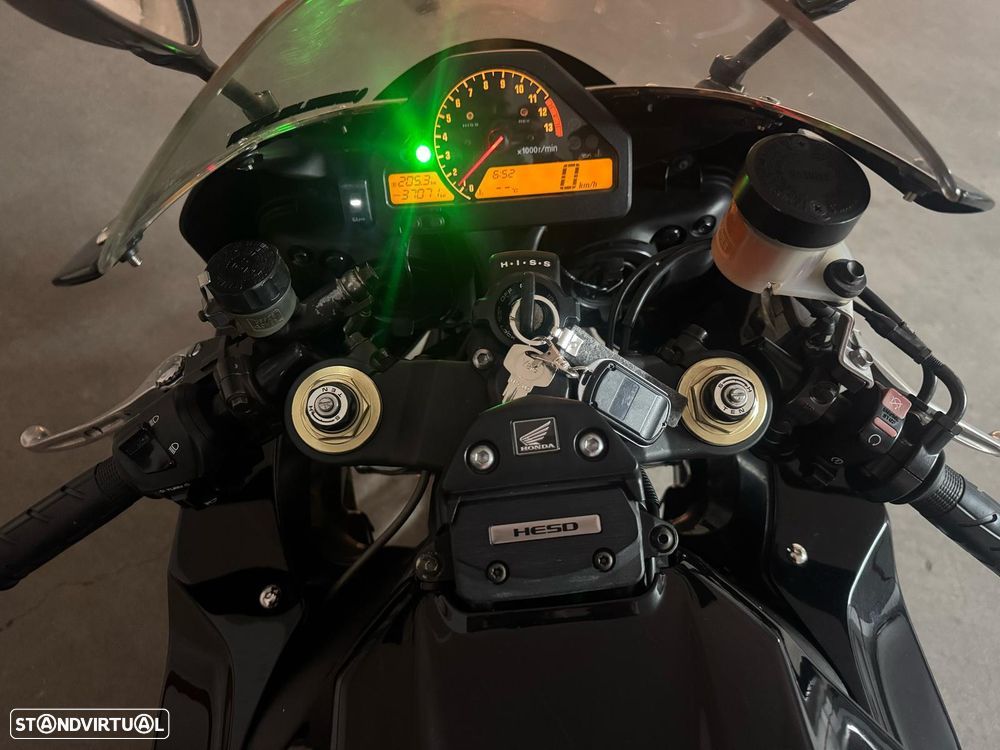 Honda CBR 1000 RR - 10