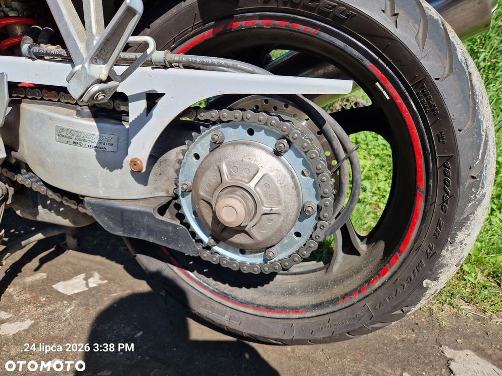 Honda VFR - 14