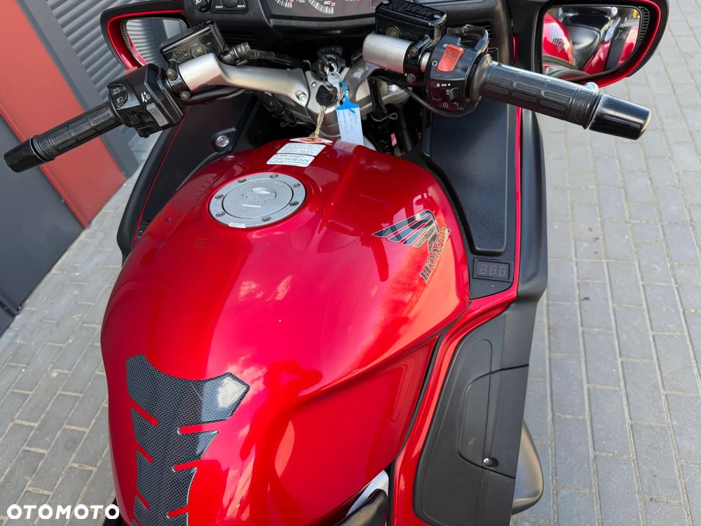 Honda ST - 15