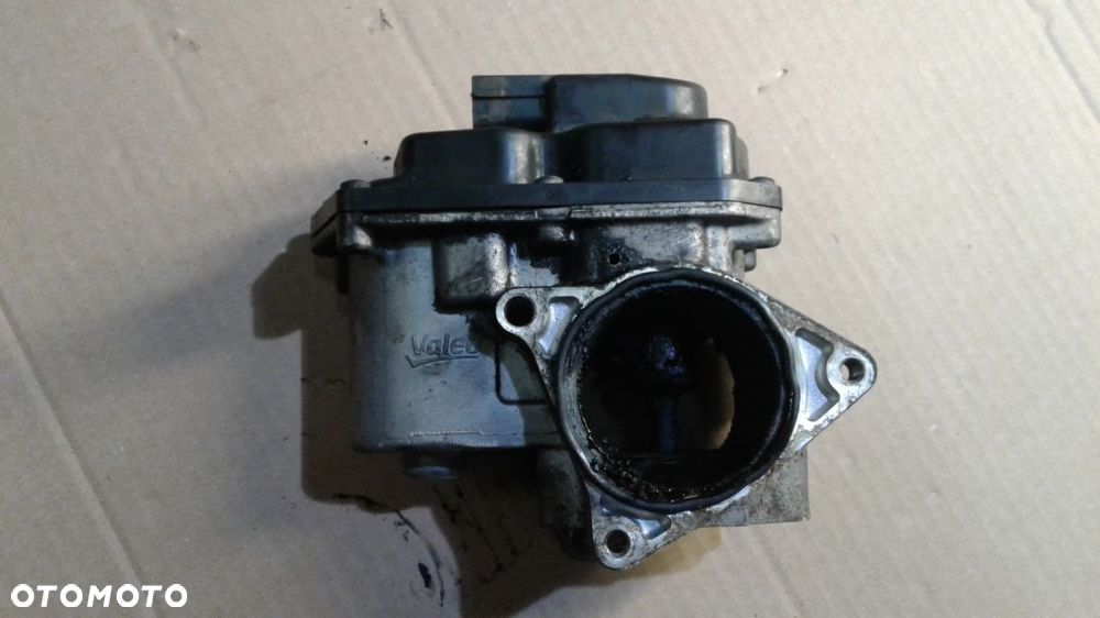 Zawór EGR VW Passat B6 Touran 03L131501K G 2.0 TDI - 1