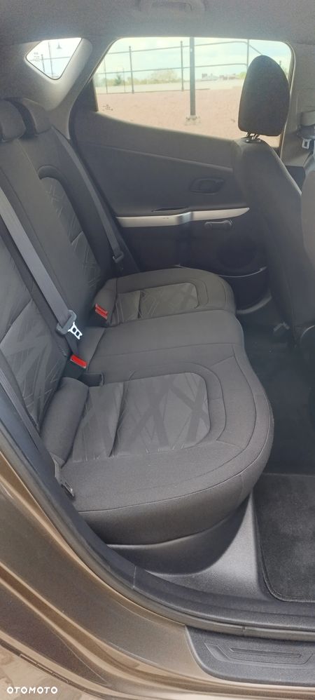 Kia Ceed 1.4 CVVT Attract - 11