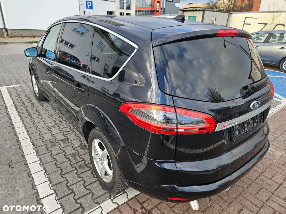 Ford S-Max 2.0 TDCi DPF Titanium - 3