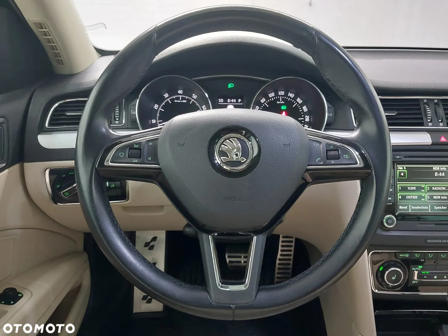Skoda Superb Combi 3.6 V6 4x4 DSG Elegance - 23