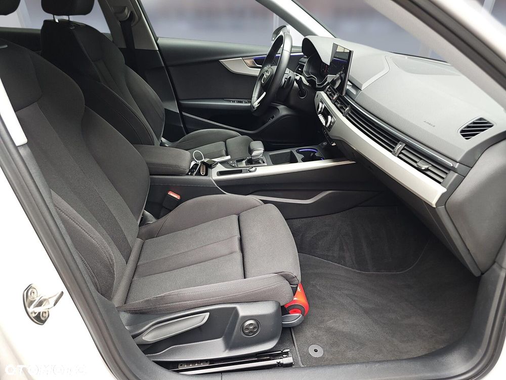 Audi A4 Avant 35 TDI mHEV S tronic - 10