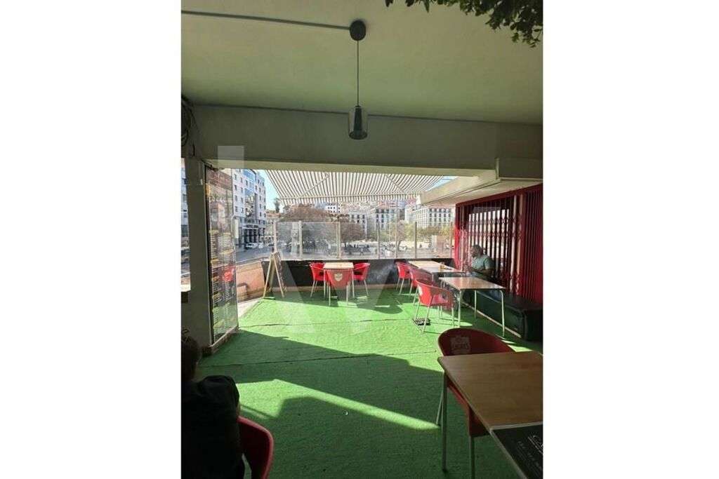 Restaurante no Martim Moniz com esplanada - Grande imagem: 5/10