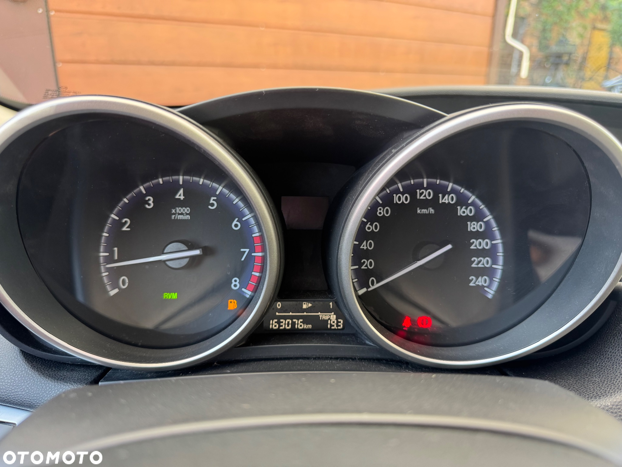 Mazda 3 1.6 Exclusive + - 19