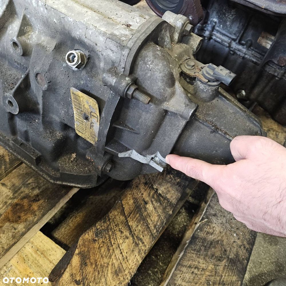 SKRZYNIA AUTOMATYCZNA CADILLAC DTS 4.6 - 2