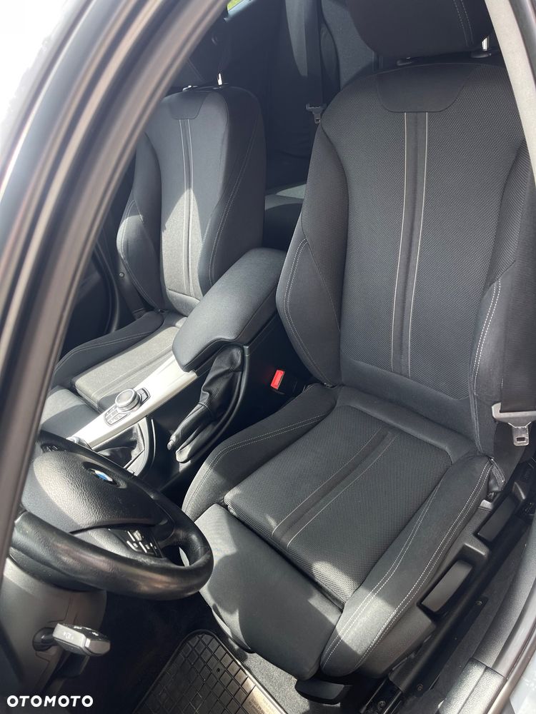 BMW Seria 3 320d Sport Line Shadow - 11