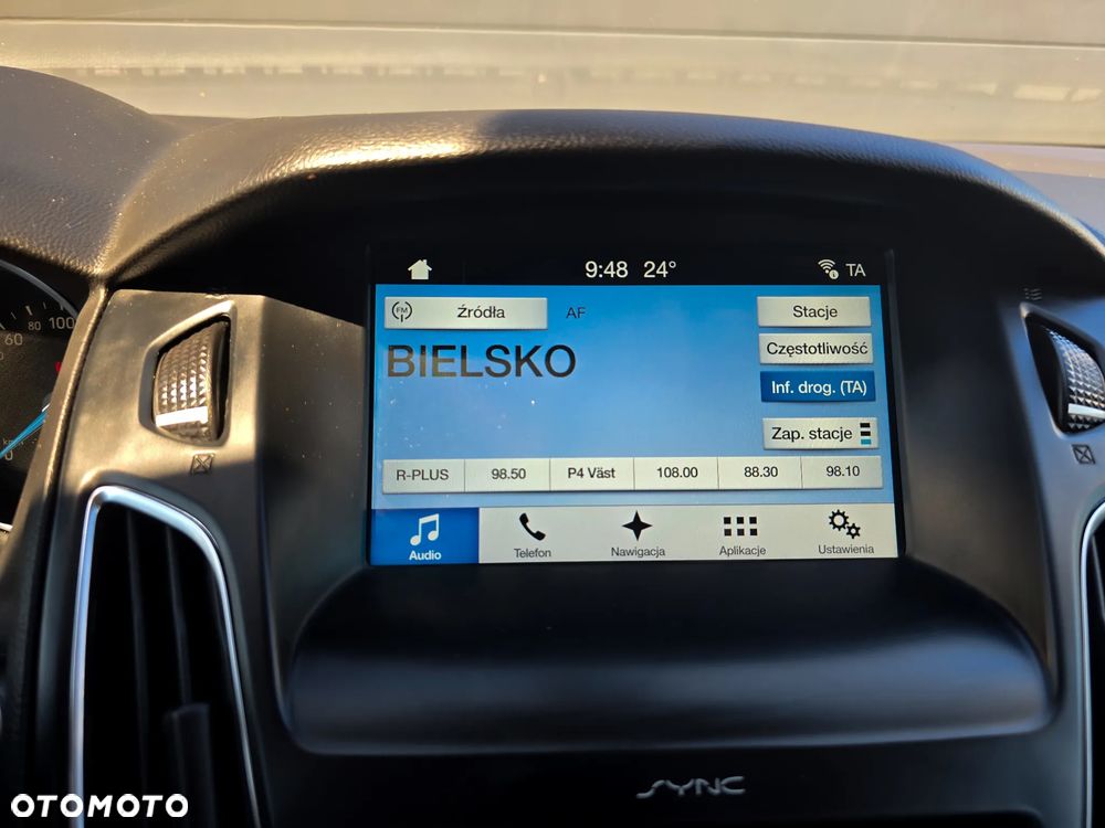 Ford Focus 1.0 EcoBoost Titanium - 24