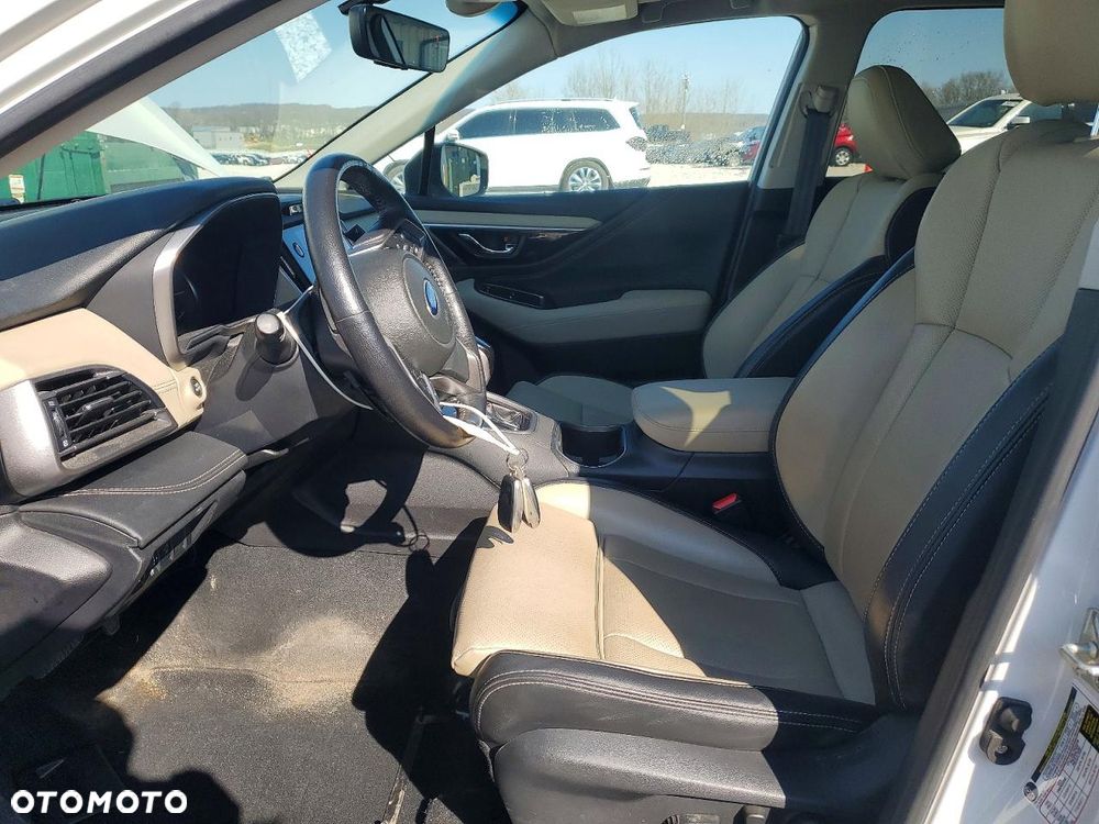 Subaru Outback 2.5i Exclusive - 8