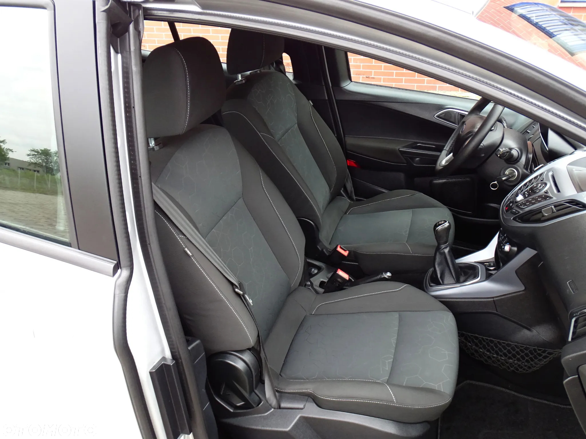 Ford B-MAX 1.0 EcoBoost Trend ASS EU6 - 18