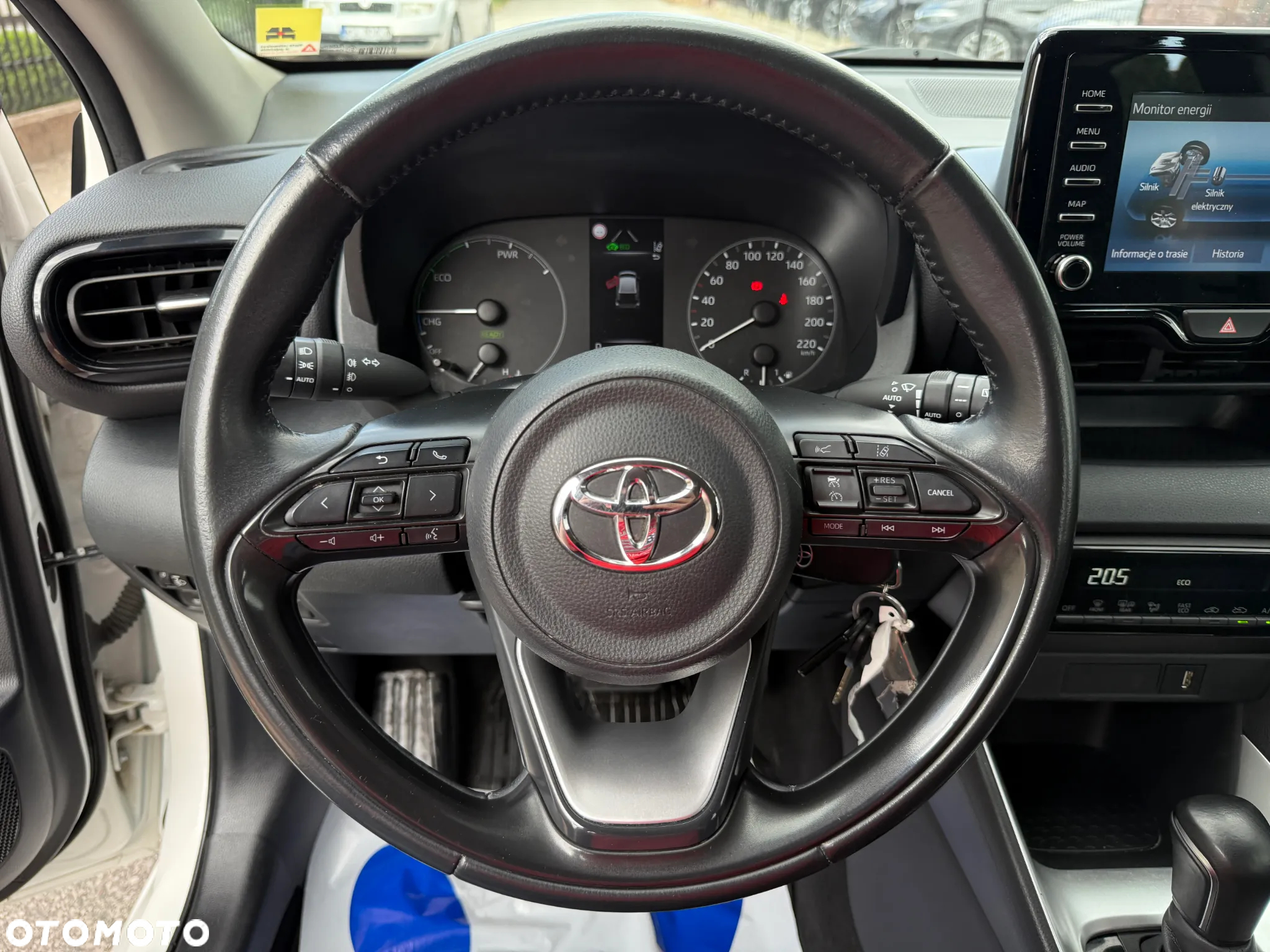 Toyota Yaris Hybrid 1.5 Comfort - 21