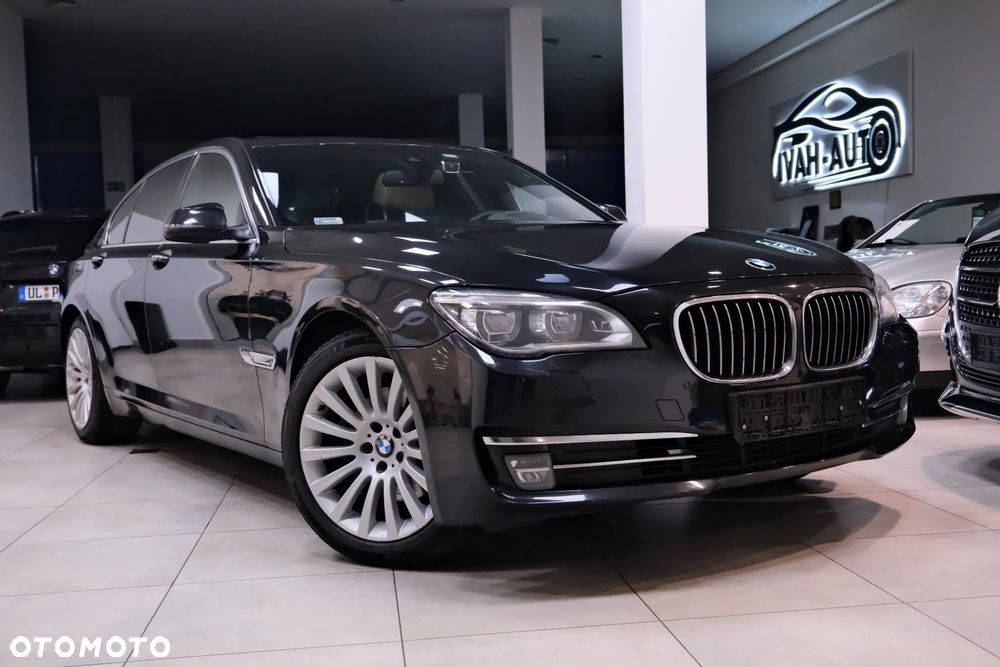 BMW Seria 7 730d Edition Exclusive - 4