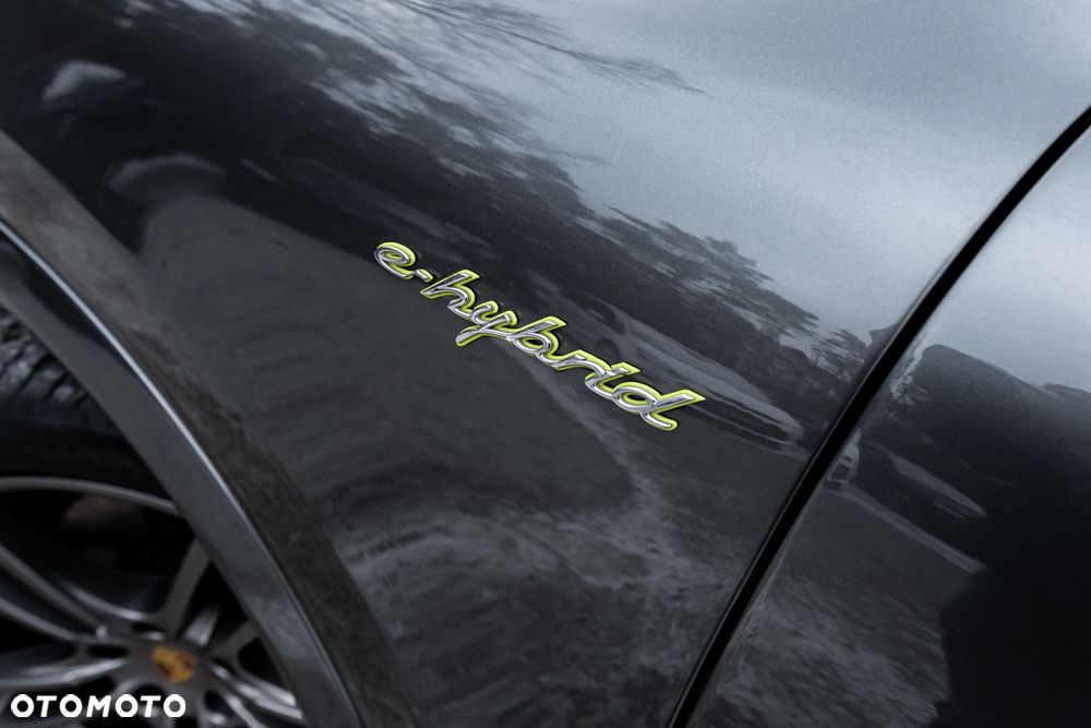 Porsche Cayenne S E-Hybrid - 40