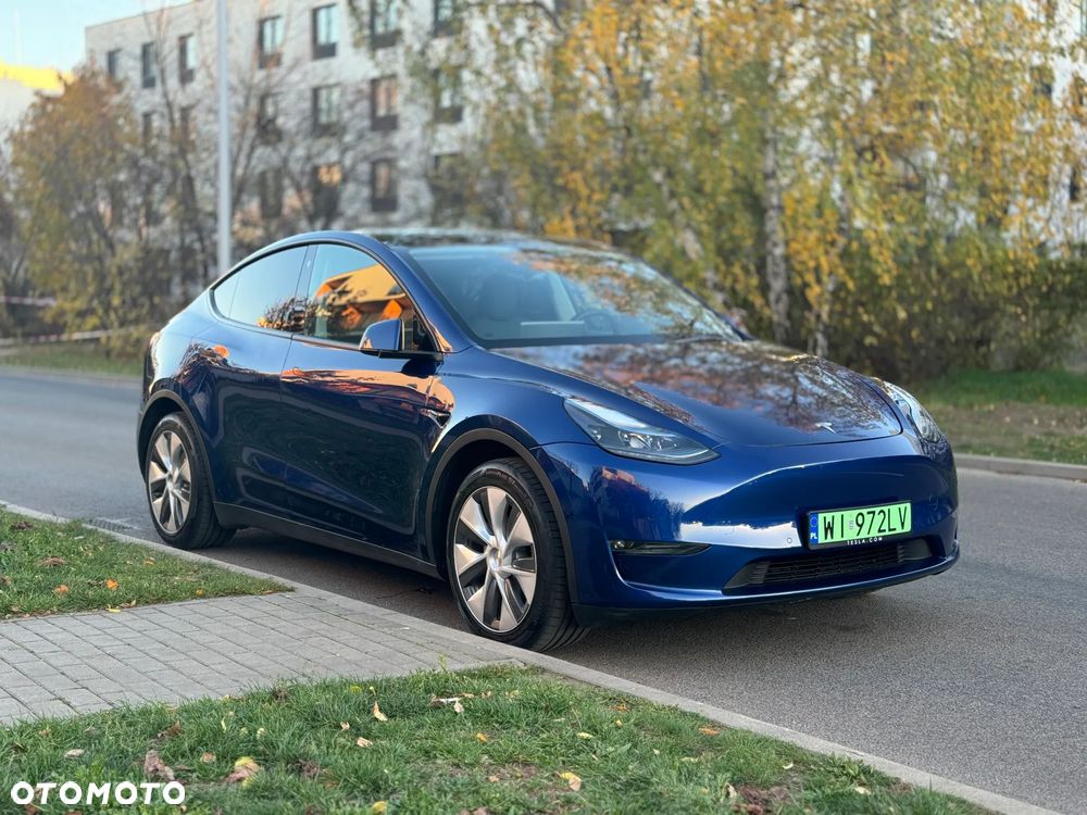 Tesla Y Model Long Range Dual Motor AWD - 2