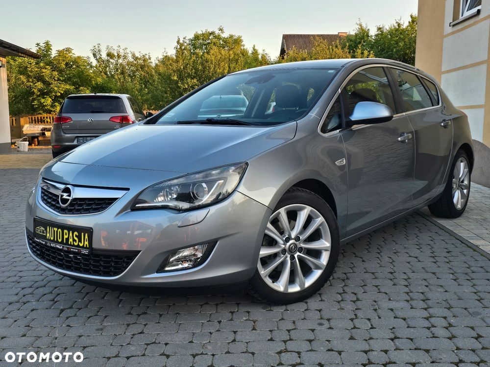 Opel Astra 2.0 CDTI Cosmo - 2