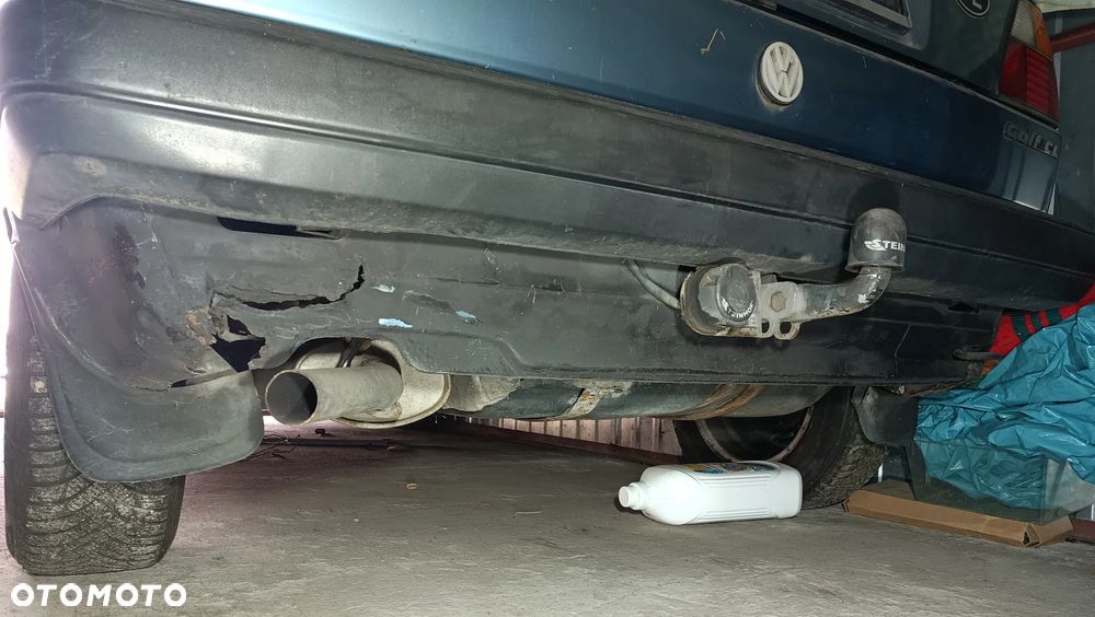 Volkswagen Golf 1.8 GL - 3