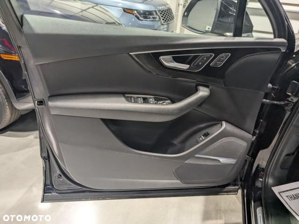 Audi Q7 - 9