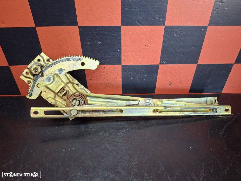 Elevador Frente Esquerdo Mitsubishi L 200 (K3_T, K2_T, K1_T, K0_T) - 3