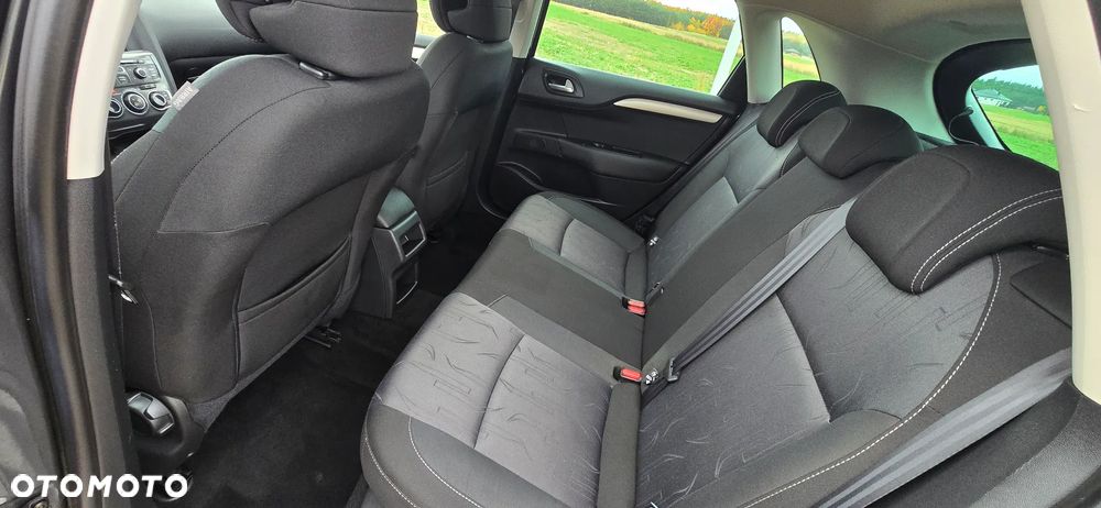 Citroën C4 VTi 120 Business Class - 8