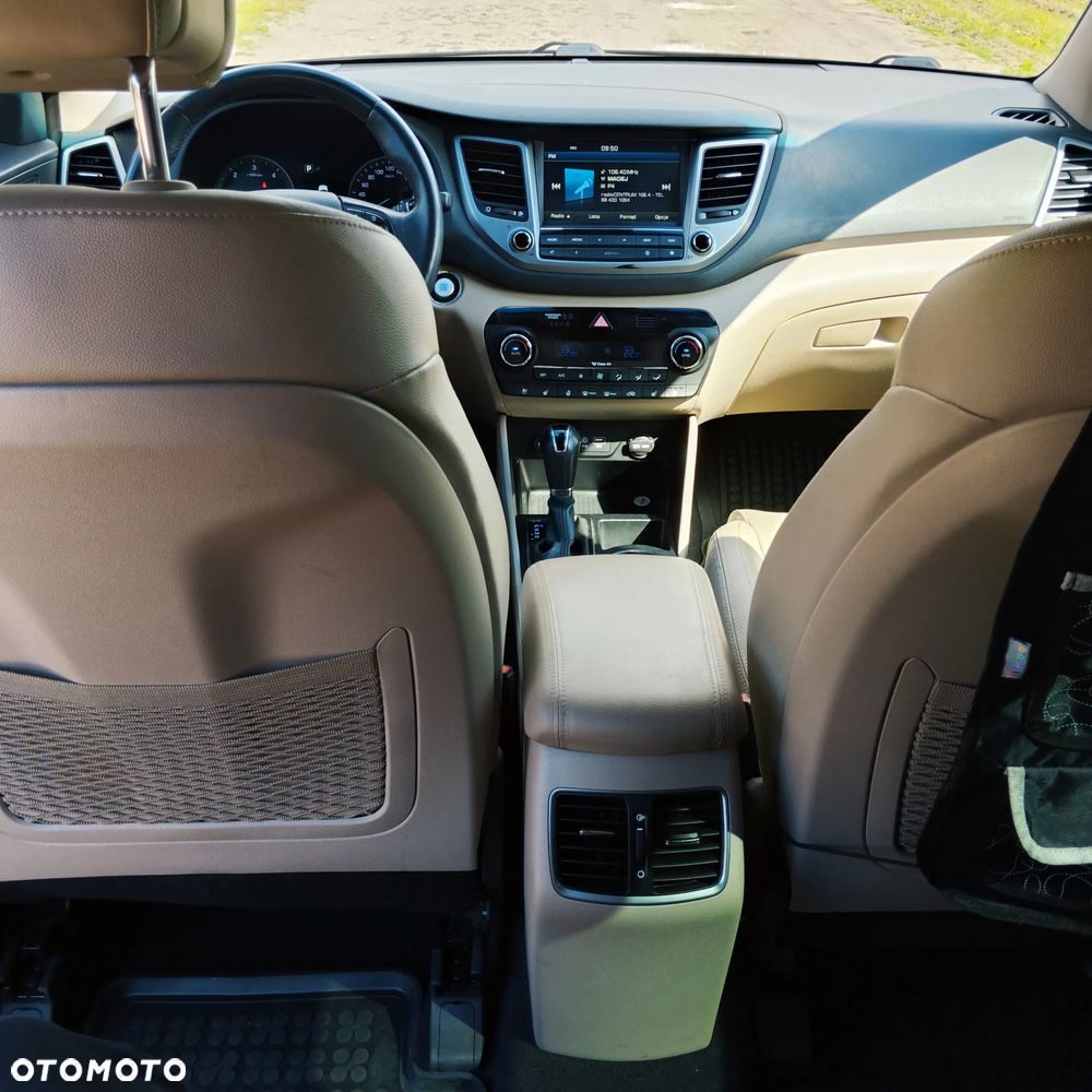 Hyundai Tucson 2.0 CRDI Premium 4WD - 23