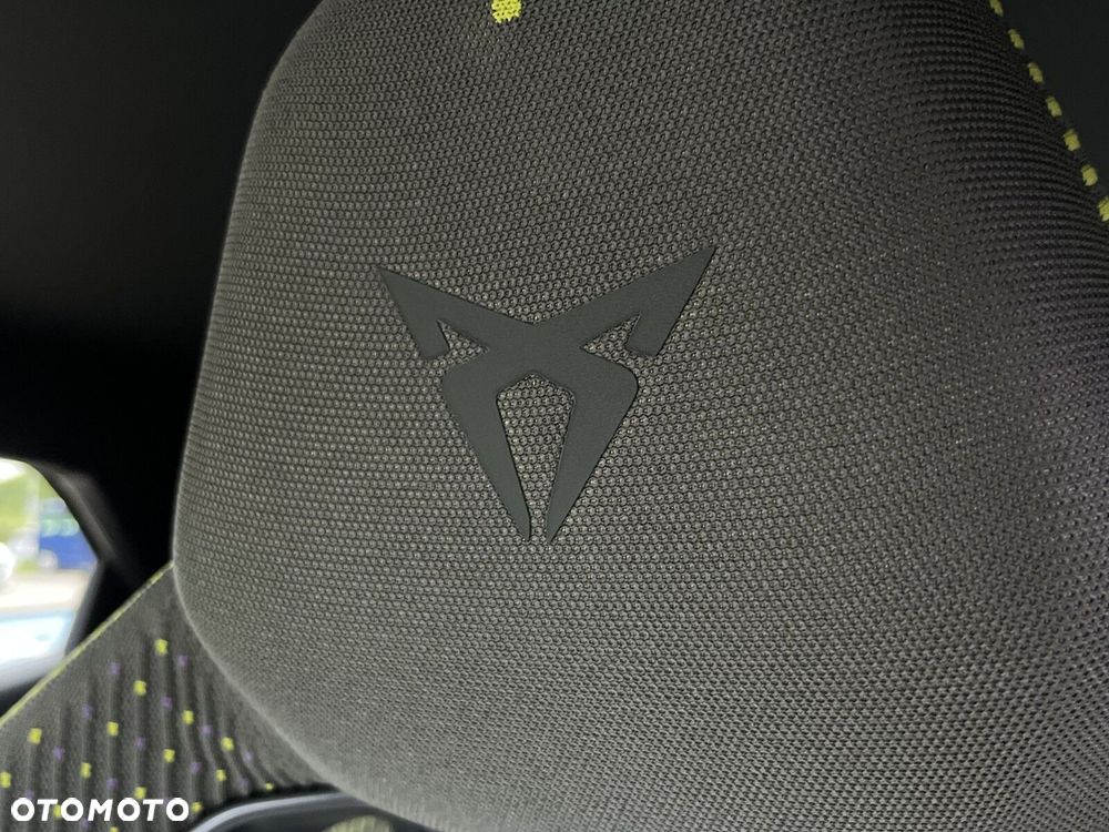 Cupra Raval 52kWh VZ - 22
