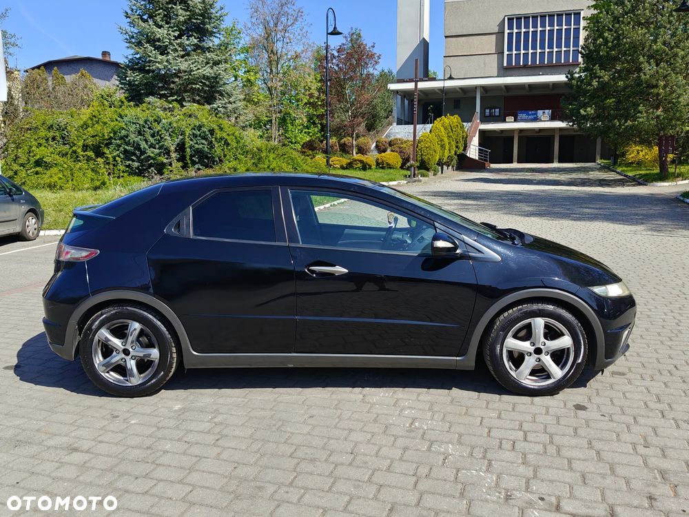 Honda Civic 1.8 Sport - 9