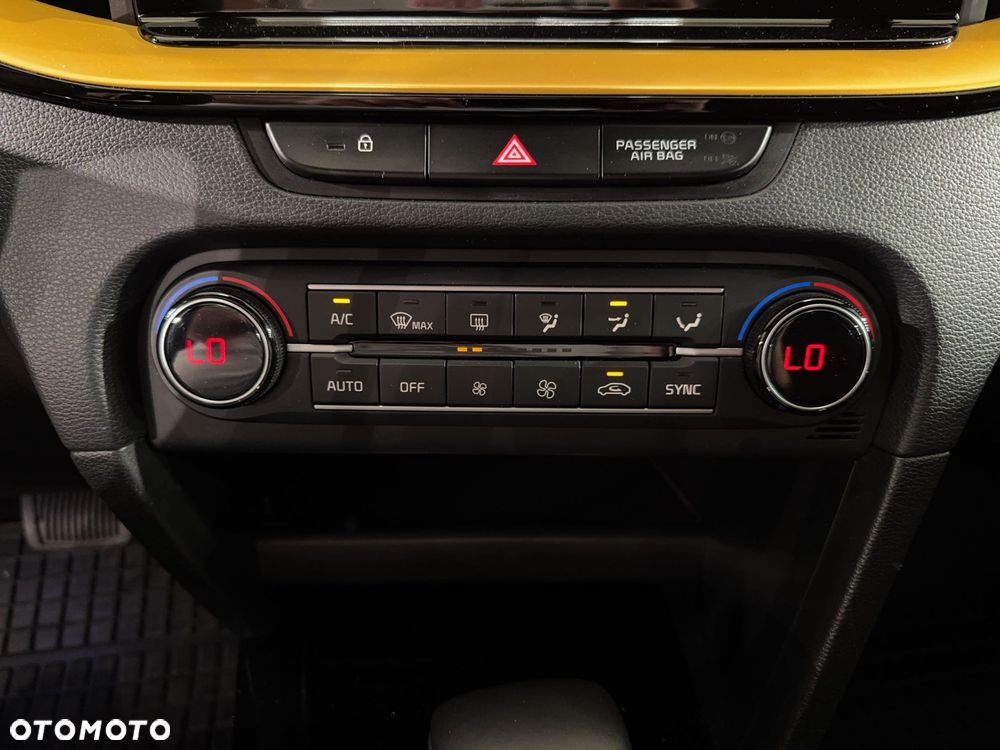 Kia XCeed - 25