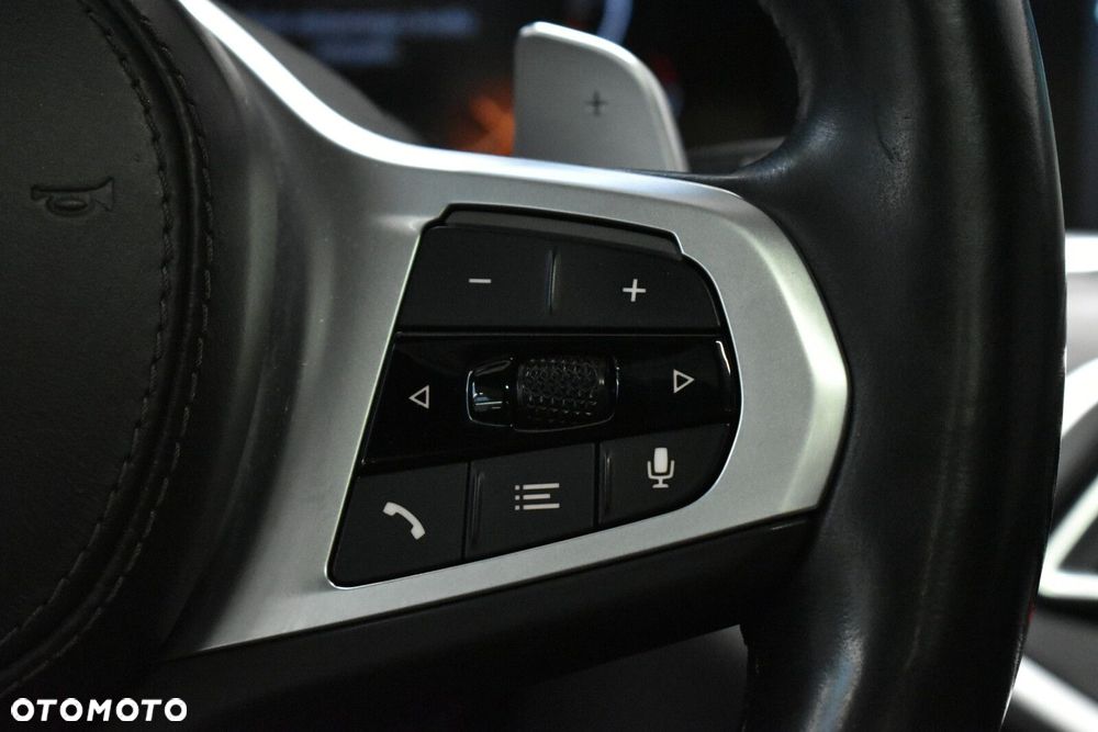 BMW X7 - 18