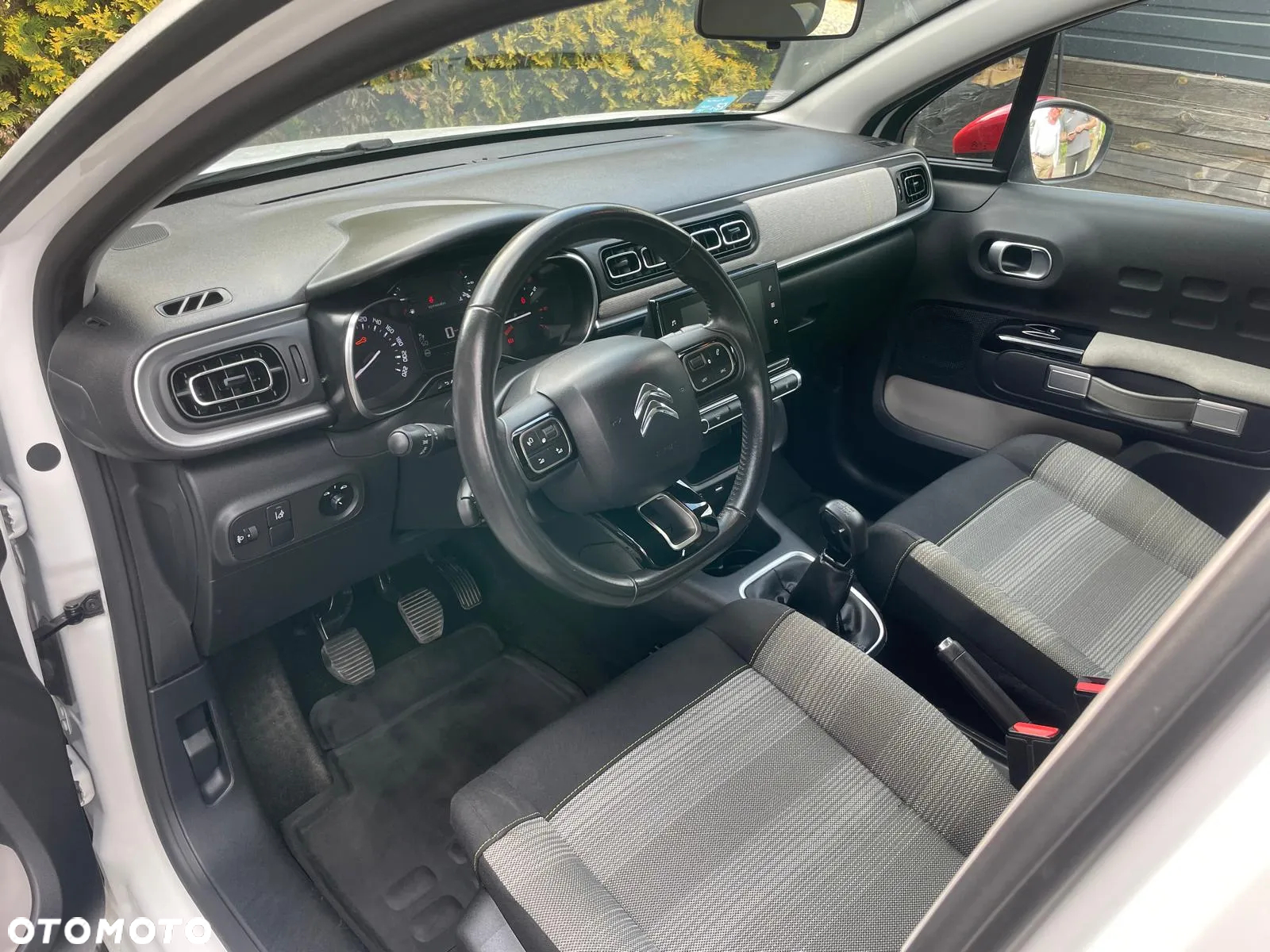 Citroën C3 1.2 PureTech Exclusive - 10