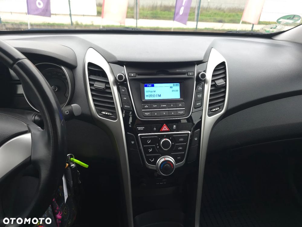 Hyundai i30 blue 1.4 Classic - 21